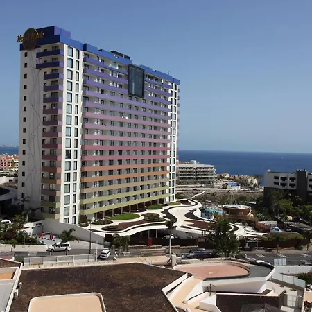 Everything Need. Right Here. Apartamento Costa Adeje (Tenerife)